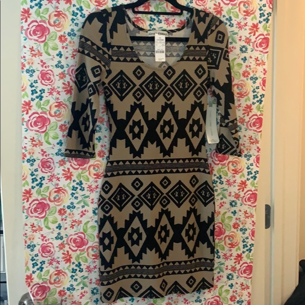 NWT- Geometric dress